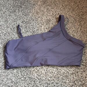 Peloton One-Shoulder Sports Bra in Mauve Purple